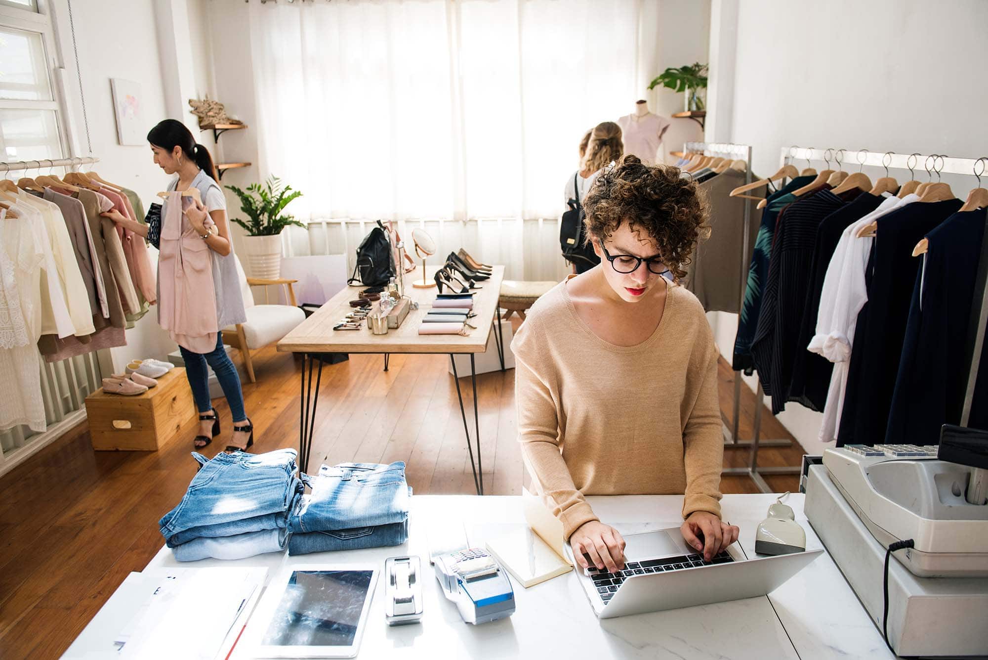 seo fashion business owner
